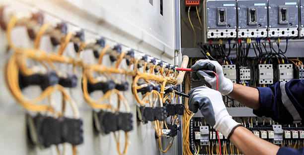 Professional Electrician technician working in Jones, OK